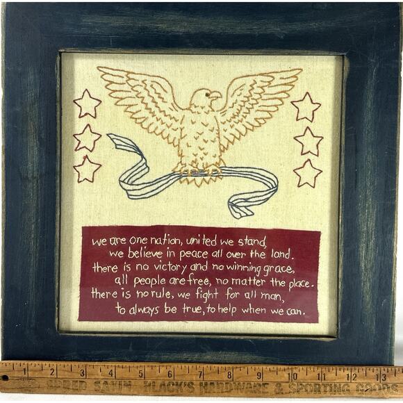 Vintage Patriotic Embroidered Wall Art Eagle & Stars “We Are One Nation” USA - Picture 3 of 5